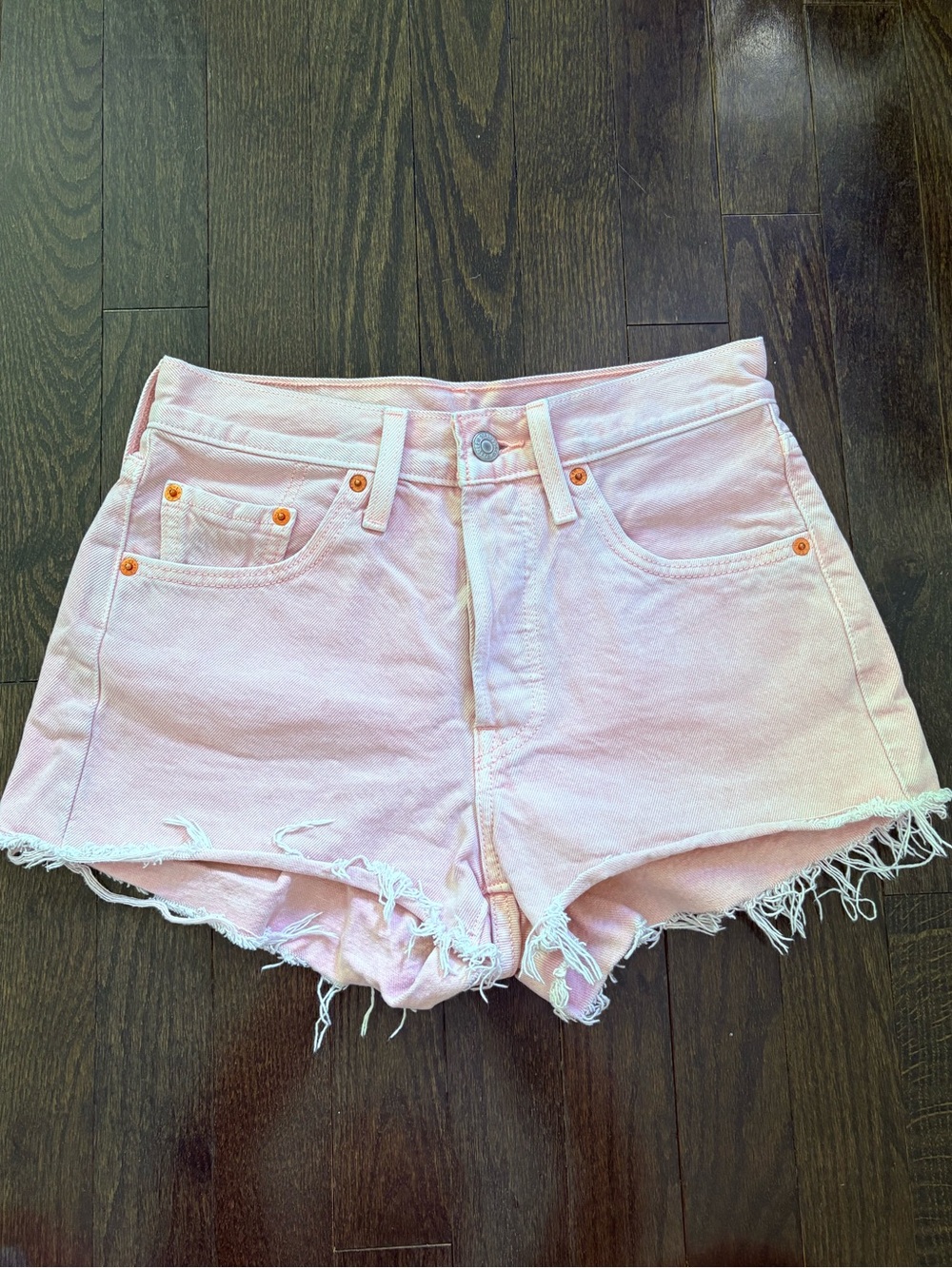 Levi’s Women’s 501 Jean Shorts / Light Pink Distressed Denim